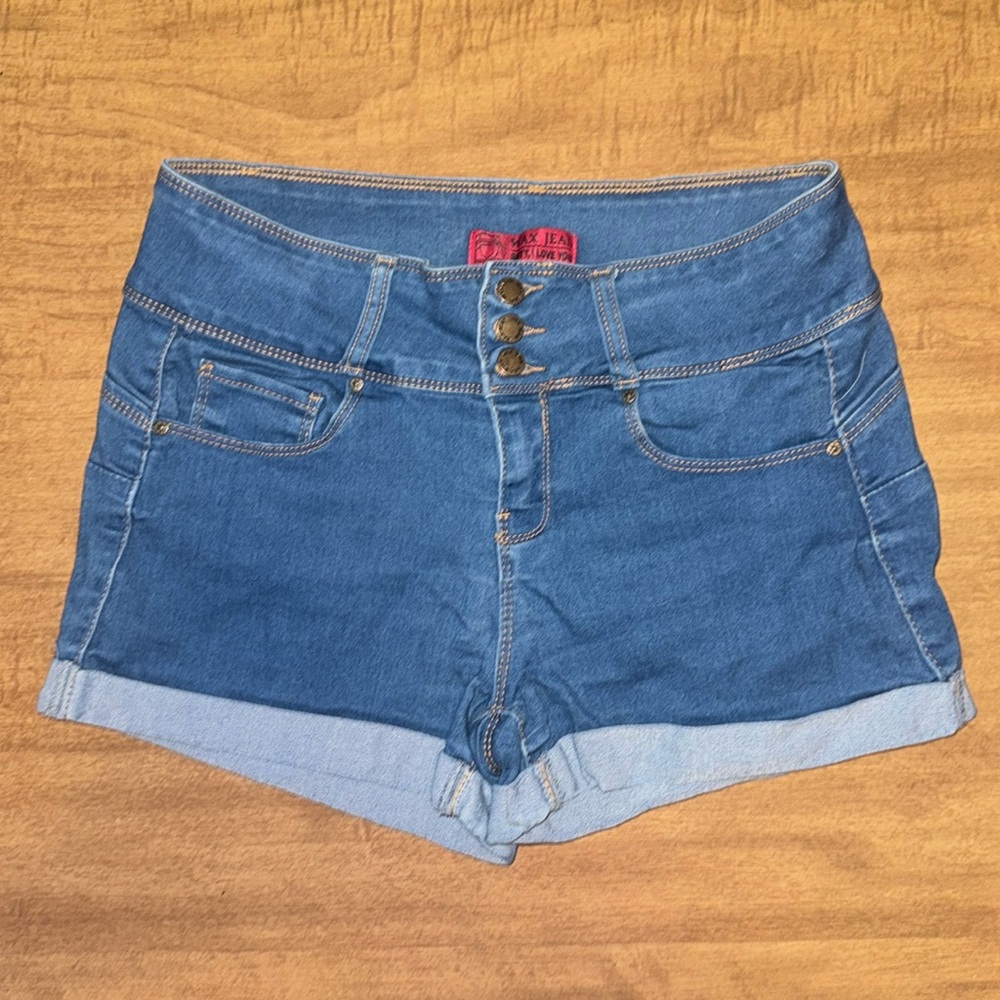 wax jean shorts